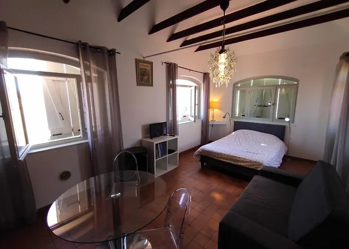 Apartment Le Pigeonnier *